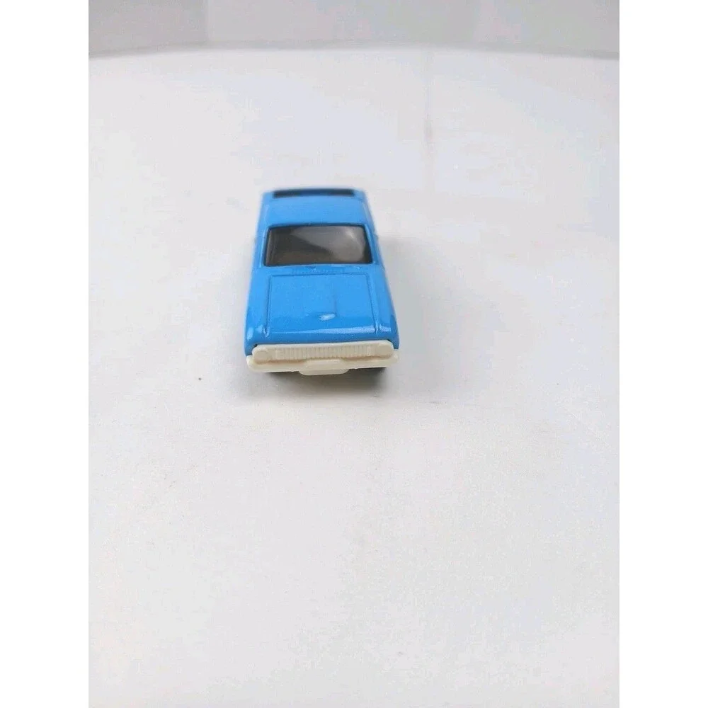 Blue 1961 Ford Ranchero Pickup Toy Car 1961 Falcon 2018 Mattel MB1194 1:64